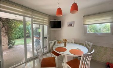 Alquiler Temporada amplia Casa con pileta Barrio privado Rumencó