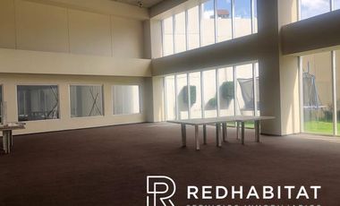 AVENIDA DE LOS BOSQUES, LOMAS DEL CHAMIZAL