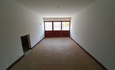 casa en arriendo/venta en salado. Cod A13463
