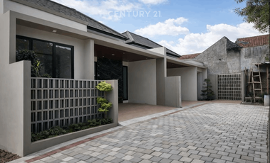 Rumah Siap Huni Atau Siap Bangun Di Maguwoharjo Dekat RS Hermina