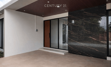 Rumah Siap Huni Atau Siap Bangun Di Maguwoharjo Dekat RS Hermina