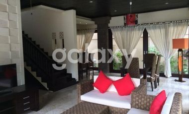 VILLA LUXURY VIEW LAUT DI UNGASAN JIMBARAN BADUNG, BALI