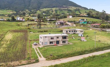 casa en venta en vereda la toma. Cod V9451502