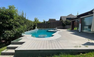 LAS PIRCAS, HERMOSA CASA