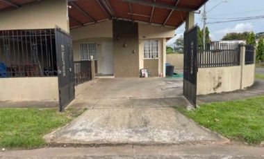 ALQUILO CASA EN ARRAIJAN VISTA ALEGRE VILLA KARLA 3R