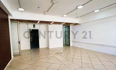 Arriendo Oficina de 109 m² |Edificio España| Santiago Centro (Metro U. de Chile)