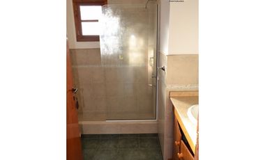 VENTA PINAMAR NORTE  CASA 4 AMBIENTES