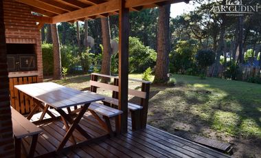 VENTA PINAMAR NORTE  CASA 4 AMBIENTES