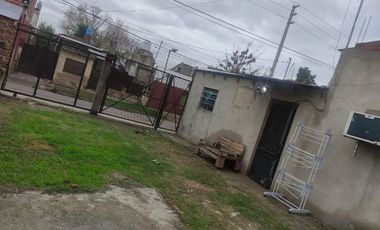 Casa para 2 Familias en venta en Quilmes Oeste