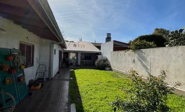 Casa en venta en Quilmes Oeste