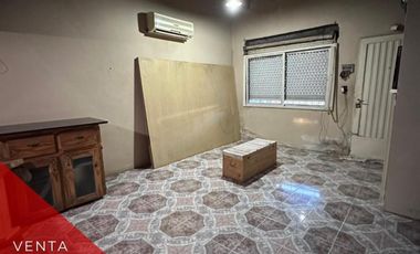 CASA A LA VENTA EN LA REJA