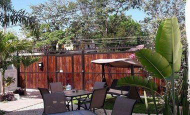 Hotel en operación, a unos minutos de la playa, en venta Playa del Carmen.