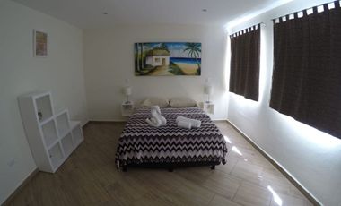 Hotel en operación, a unos minutos de la playa, en venta Playa del Carmen.