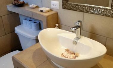 Hotel en operación, a unos minutos de la playa, en venta Playa del Carmen.