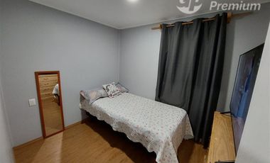 Casa de 2 pisos en venta de 4 dorm 2 baños en Calera
