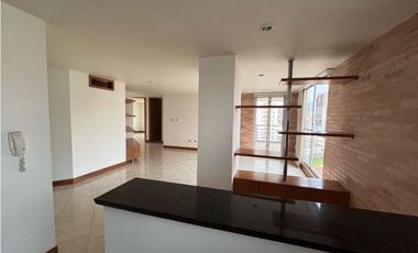 apartamento en arriendo en los alpes. Cod A20970