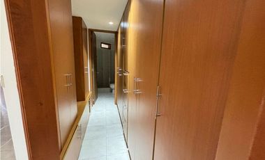 apartamento en arriendo en los alpes. Cod A20970
