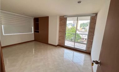 apartamento en arriendo en los alpes. Cod A20970