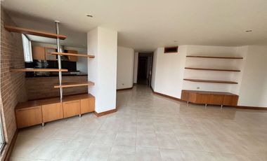 apartamento en arriendo en los alpes. Cod A20970