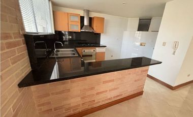 apartamento en arriendo en los alpes. Cod A20970