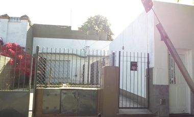 Casa PH en venta en Burzaco Oeste