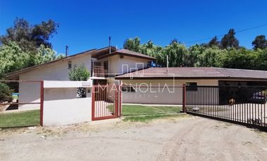 Casa en venta de 5 dorm. en Machalí