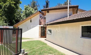 Casa en venta de 5 dorm. en Machalí