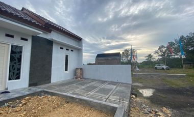 Dijual Rumah Di Dekat Stasiun Srowot