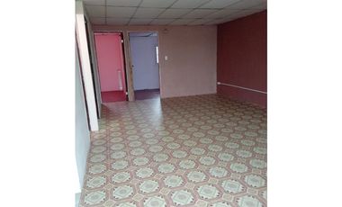 CASA EN VENTA EN LA SIESTA DE TOCUMEN A 3 CALLES DE LA ZONA PAGA