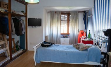 PROPIEDAD EN BLOCK. CASA + DEPARTAMENTO + LOCAL.