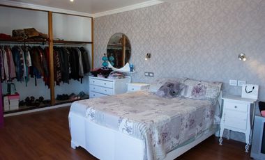 PROPIEDAD EN BLOCK. CASA + DEPARTAMENTO + LOCAL.