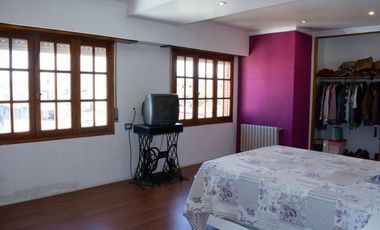 PROPIEDAD EN BLOCK. CASA + DEPARTAMENTO + LOCAL.