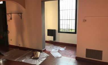 SE ALQUILA HERMOSA CASA CON ESTILO  ZONA CENTRO