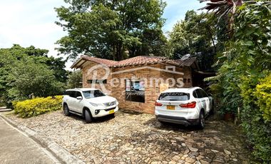 casa en arriendo en loma de las brujas. Cod A775810
