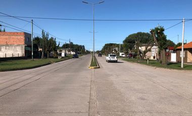 Casa a Refaccionar. Excelente Zona. OPORTUNIDAD