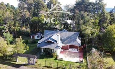 HERMOSA CASA EN LAS CASCADAS UNA CUADRA LAGO
