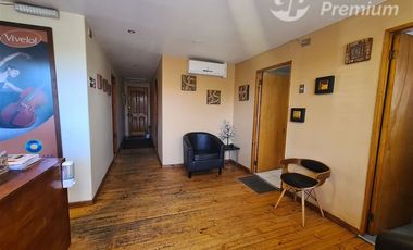 Casa en venta en La Cisterna uso habitacional u oficinas