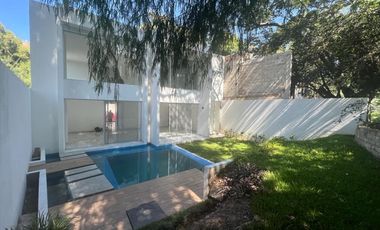 Lomas de Cuernavaca a unos paso tecmilenio