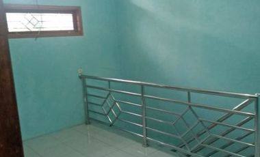 Dijual murah rumah 2 lantai strategis di cluster mulyamekar Purwakarta