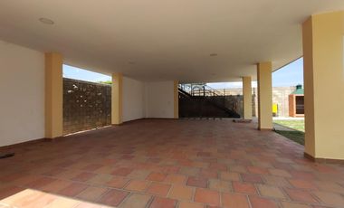 casa en arriendo en anillo vial oriental. Cod A25378