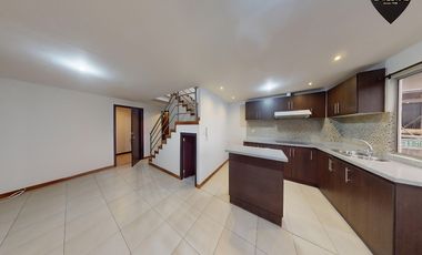 Departamento de venta en Los Totems – código:17847