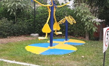 casa en venta en la mesa. Cod V1717