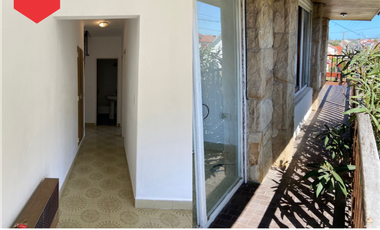 Departamento (Calle Thames al 3346 y Mario Bravo)