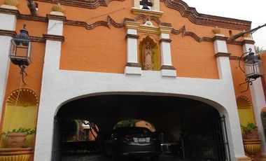 Extraordinaria casa estilo mexicano, Fracc. exclusivo