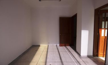 oficina en arriendo/venta en centro. Cod V6776