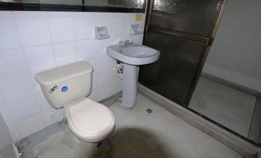 oficina en arriendo/venta en centro. Cod V6776