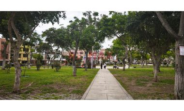 Departamento Exclusivo En Venta De 128 M2 En La  Urb. Chacra Ríos Sur