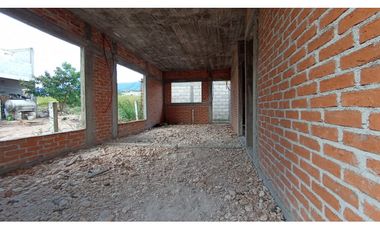 CASA LISTA PARA CONSTRUIR HASTA 3 PISOS EN NUEVA JERUSALÉN