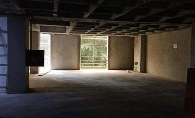 edificio en arriendo en conquistadores. Cod A9421663