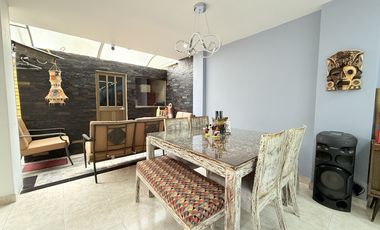 casa en venta en quintas del marquéz. Cod V1989